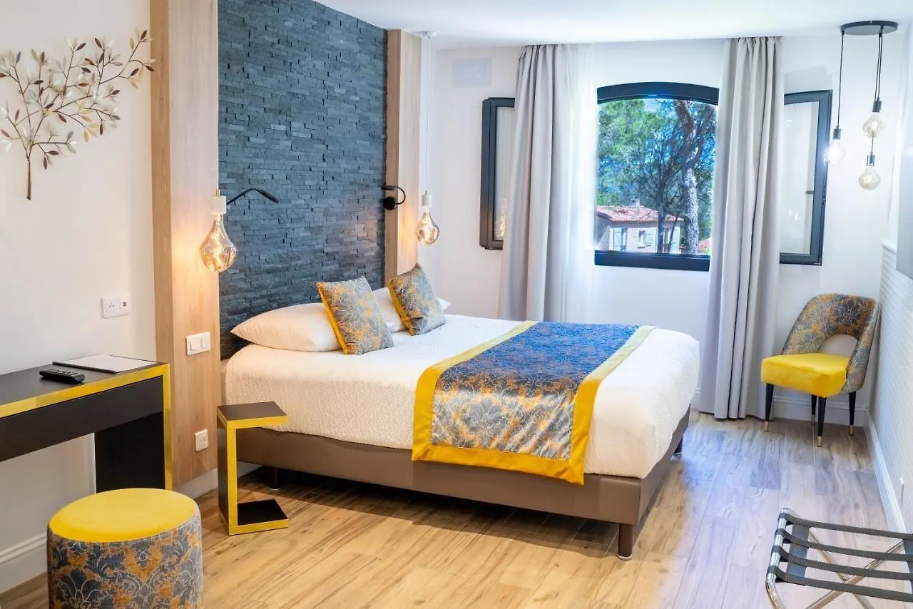 Le Confidentiel Hotel & Spa Saint-Raphael  France