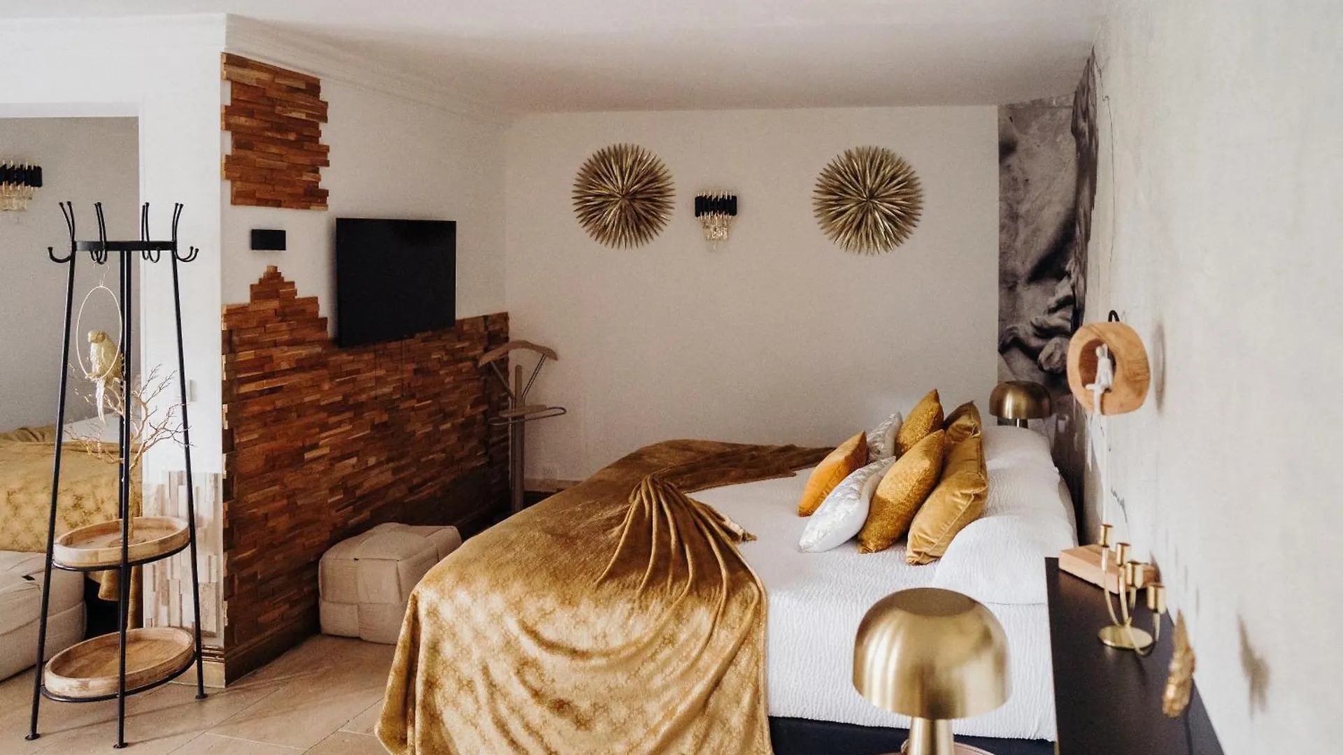 Le Confidentiel Hotel & Spa Saint-Raphael  Saint-Raphael (Var)